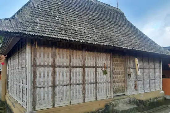 Bali Lempuyang Temple and Penglipuran Village Tour